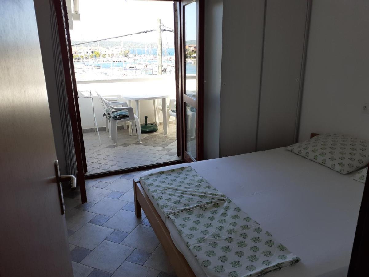 Vala Apartmani Bibinje Eksteriør bilde
